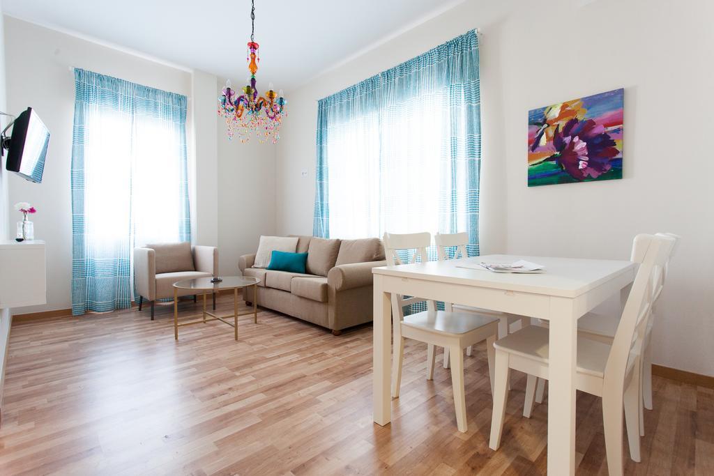 Apartamentos Diaber Larana Севілья Номер фото